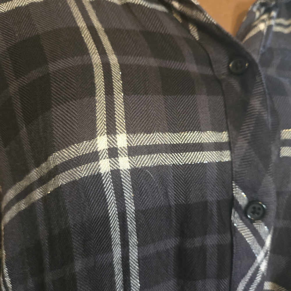 Rails Plaid Button Down Shirt In Black and White - Picture 4 of 4